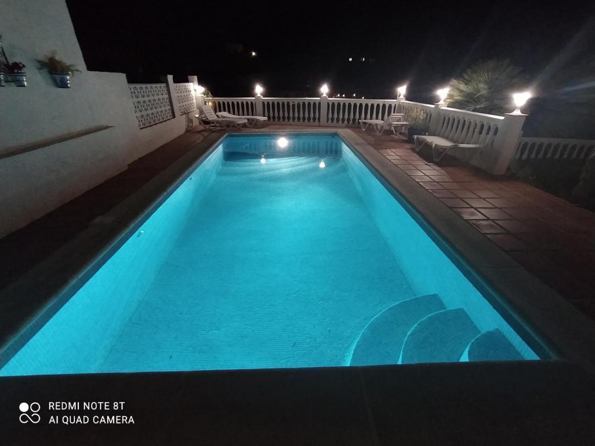 House In A Cove Almunecar Bagian luar foto