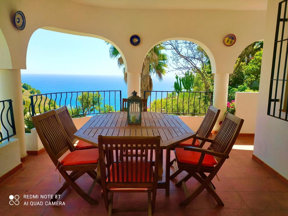 House In A Cove Almunecar Bagian luar foto